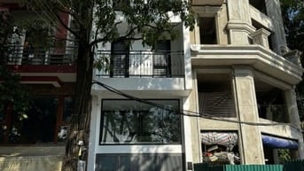 BÁN NHÀ MỚI XÂY 5 TẦNG - MẶT HỒ ĐIỀU HOÀ - KHU PHÂN LÔ NGÕ TÂY TRÀ