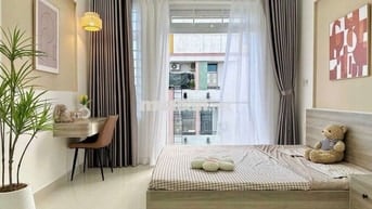 Căn hộ full nội thất ban công cực thoáng mát Trần Hưng Đạo Quận 5