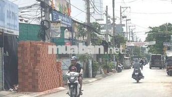 BÁN NHÀ GIÁ RẺ – SÁT AEON TÂN PHÚ - DT 75m2 - 2 tầng -Hẻm rộng sạch sẽ