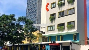 Cho thuê tòa nhà Trần Cao Vân Q1 – ngang 23m, giá chỉ 200tr