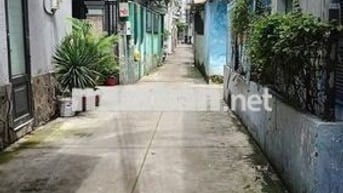 Nhà cho thuê đường Nguyễn Ngọc Lộc, P 14, Q 10 giá chỉ 8tr 2PN