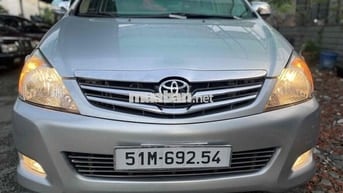Toyota Innova 2010 V - 135000 km