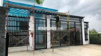 cần người ở troing coi nhà cho thuê nhà ngay cầu vượt củ chi