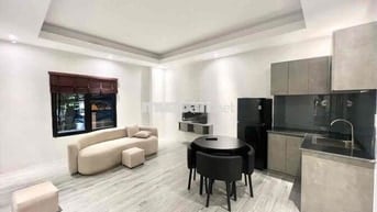 Cho Thuê 2PN Cửa Sổ Trời Thoáng Mát Full Nội Thất Tại Phú Nhuận Gần Q1