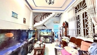 Gấp bán nhà HXH Quang Trung, F10, Gò Vấp 63m2, 2 tầng, 2PN, giá 6,3 tỷ