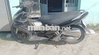 nhà dư xe nên bán