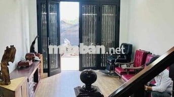 Nhà mặt ngõ ô tô tránh Bùi Xương Trạch-KD ngon-48m*2T;NT4m;2N-Hơn 3tỷ