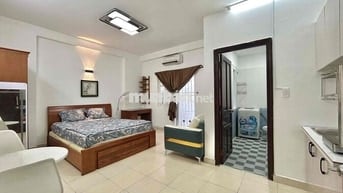 CHO THUÊ PHÒNG BAN CÔNG, FULL NỘI THẤT KHU SÂN BAY - QUẬN TÂN BÌNH