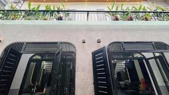 Bán gấp nhà q10, 3tỷ hơn 54m2 có sổ sẳn, hẻm oto 5m,nhanh tay liên hệ