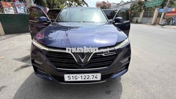 VinFast Lux SA2.0 2019 Premium 2.0 AT - 101000 km