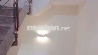 Nhà hẻm oto 4PN Nguyễn Đình Chính giá chỉ 19tr