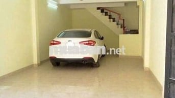 HXH 6m 82/20 Nguyễn Trọng Tuyển 4.3 x 9.5 ô tô ngủ trong nhà Đông Bắc