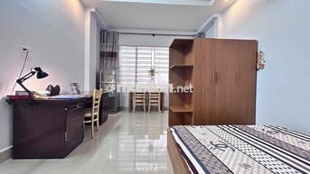 STUDIO CỬA SỔ TRỜI TÁCH BẾP FULL NỘI THẤT GẦN ĐẦM SEN