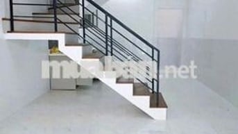 Cho thuê nhà nguyên căn hẻm xe hơi gần mặt tiền đường Tam Bình