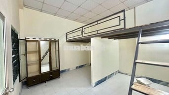 CHO THUÊ PHÒNG MỚI XÂY Ở NGUYỄN VĂN THƯƠNG BAN CÔNG RIÊNG TÁCH BẾP