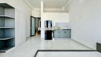 TRỐNG SẴN STUDIO ĐẦY ĐỦ TIỆN NGHI BAN CÔNG CỬA SỔ THOÁNG