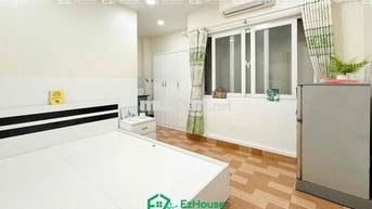 STUDIO ĐẦY ĐỦ NỘI THẤT RỘNG RÃI CUỐI LÊ TRỌNG TẤN