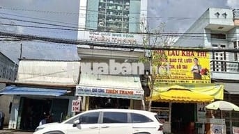 MUA BÁN XE GÓP NỐI GIÁ CAO. mới về custin