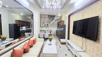 BÁN NHÀ TRUNG TÂM HAI BÀ TRƯNG - 5 TẦNG - FULL NỘI THẤT XỊN SÒ