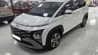 Hyundai Stargazer X 2024 màu trắng tại HCM