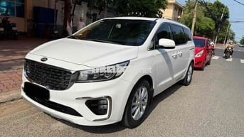 Kia Sedona 2018 2.2 DATH - 86000 km