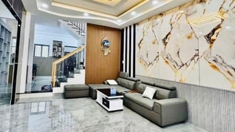  1,93 TỶ Bán gấp nhà Vũ Tùng P2 Q Bình Thạnh gồm 2PN , 3 Toilet 