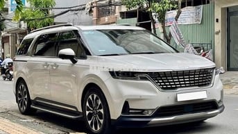 Kia Carnival 3.5G Signature 2023 - xe đẹp như mới