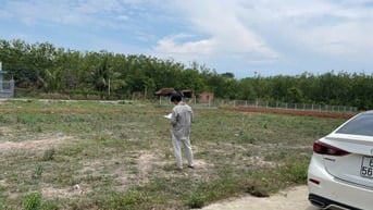 10x20 gần KCN. 2 mặt tiền đường bê tông. 760tr 