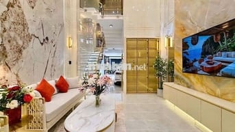 NHÀ PHỐ SÁT LÀNG ĐH, 4 TẦNG, 135 TIỆN ÍCH, LS 0%,  ÂN HẠN GỐC 2 NĂM