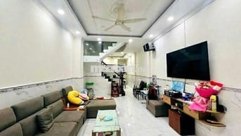 NHÀ HIẾM CẦN BÁN NGAY NGÃ TƯ CHIÊU LIÊU, DĨ AN 3PN, 4WC. GIÁ 5,1 TỶ Tl