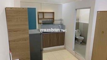 Phòng full nội thất gần kcx,Bùi văn ba