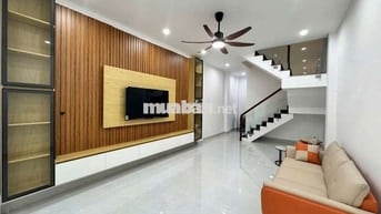 💢 Nhà 3 lầu đường Đồng Sỹ Bình - Cách ngã 6 BMT chỉ 2,5 km!