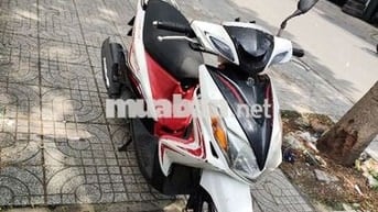 Yamaha Luvias Đỏ Trắng