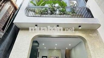 200M RA MẶT PHỐ CỔ LINH VÀI PHÚT RA CẦU TRẦN HƯNG ĐẠO , VĨNH TUY