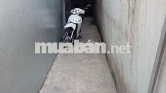 Phòng trọ gác suốt lối đi riêng 24m2