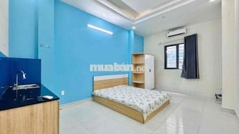 Cho thuê phòng siêu rộng hơn 25m2 ngay bên cầu Nguyễn Văn Cừ Q5