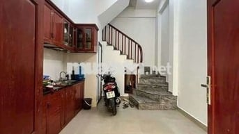 CẦN BÁN NHÀ TÂN TRIỀU - 5 TẦNG - FULL NỘI THẤT - LÔ GÓC  3 THOÁNG -40M