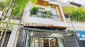 NHÀ MỚI 4PN 5WC FULL NỘI THẤT P9 GV