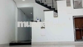 Nhà Mặt Tiền Sát Biển Gần Trục Nguyễn Sinh Sắc