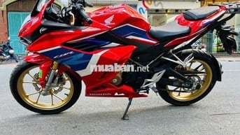 Honda CBR màu Đỏ xe mới99% chính chủ