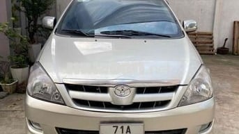 Toyota Innova 2007 G - 136000 km