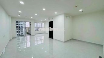 Cho thuê căn hộ 2pn 51m2 nhà trống, sunrise riverside, Nhà bè,  8triệu