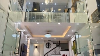 Nhà Đẹp Phố VIP Bạch Mai, Hai Bà Trưng 42m, 6 tầng, mt 4.1m, 13.3 tỷ