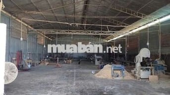 Cho thuê xưởng 600m giá 20tr tân hiệp tân Uyên đường Dt747B