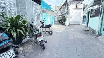 BÁN NHÀ 2 TẦNG, HẺM ÔTÔ, 4,6x13, GẦN MẶT TIỀN NGUYỄN THƯỢNG HIỀN, P1