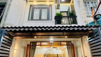 Chủ nhà kẹt tiền bán lỗ nhà đường 6.5m Lê Văn Sỹ -Quận 3. Giá 5 tỷ 500