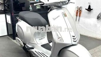Piaggio Vespa Sprint 125cc Bạc Mới