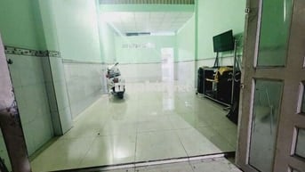 6tr chốt cọc 1thang kg TL nhà dt 4❌12+1 lửng đúc to 2wc hẻm ô tô bhhA