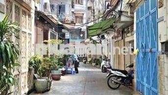 Bán nhà HXH Huỳnh Văn Bánh P13 Phú Nhuận 4x7m 3 tầng 2PN 3WC HĐT 15tr