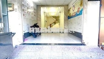 🌸Nhà Nguyên Căn 3 Lầu, 4PN, Mặt tiền đường Phạm Văn Đồng, P13, B.Thạnh